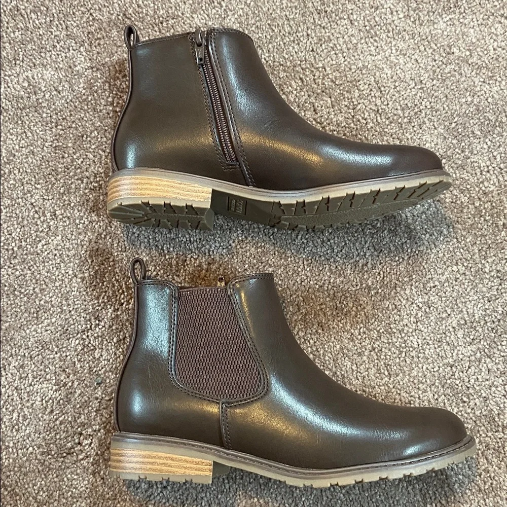 Sonoma Goods For Life Brantlee Women's Chelsea Ankle Boot Brown Size 6.5